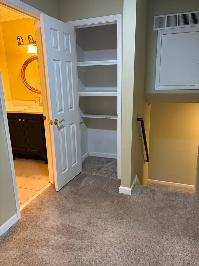 Building Photo - Douglasville