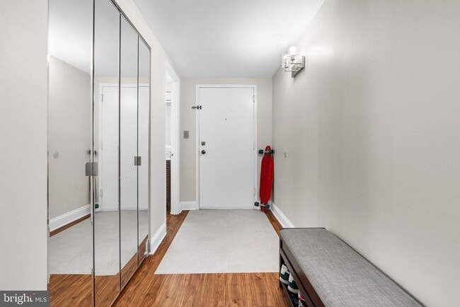 Building Photo - 7721 Tremayne Pl