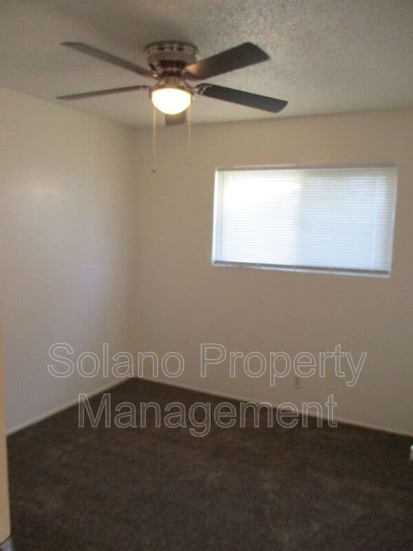 Building Photo - 1116 Union Ave