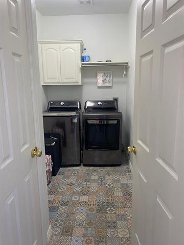 Building Photo - 3113 Stinson Dr