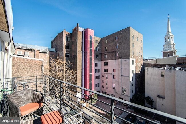 Building Photo - 19 N 3rd St