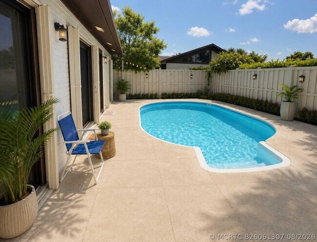 Building Photo - 9842 Boca Gardens Cir N