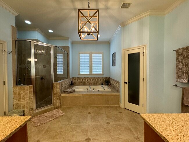 Building Photo - 1504 Big Creek Cove