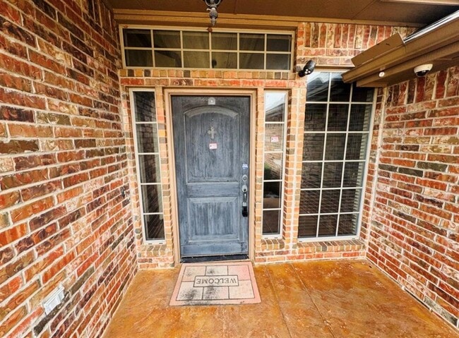 Building Photo - 2400 NW 151st St