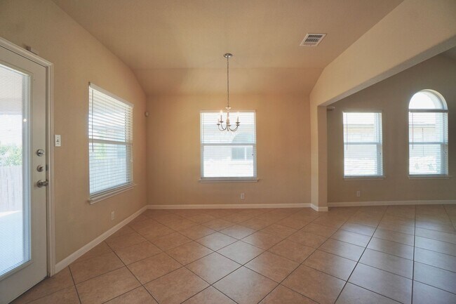 Building Photo - 1810 Laminar Creek Road