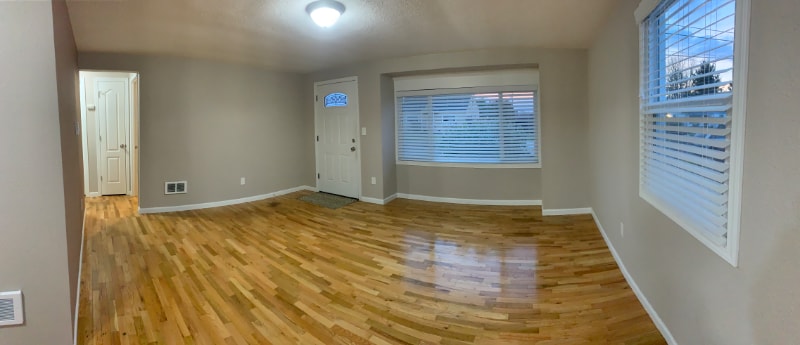 Building Photo - 1021 S Meyers St