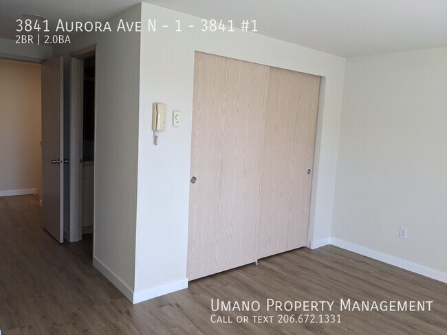 Building Photo - 3841 Aurora Ave N