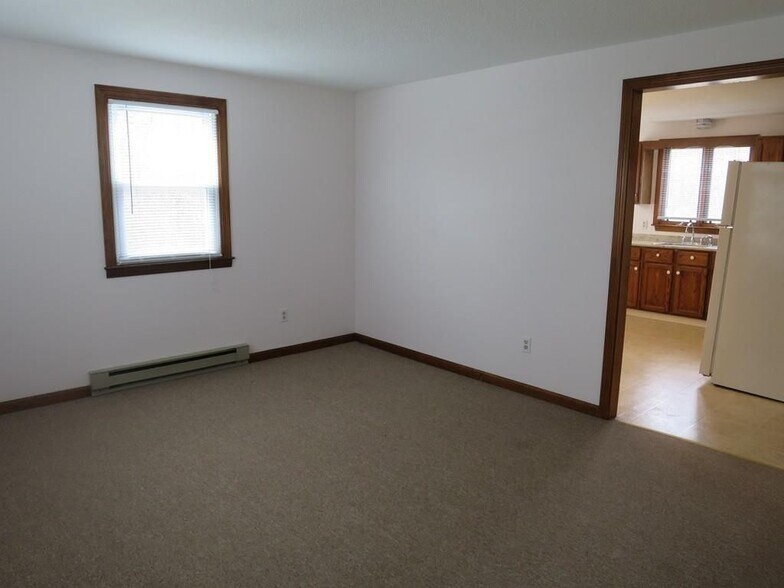 Building Photo - 16 Lynch Rd