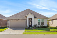 Building Photo - 13918 Keever Ave
