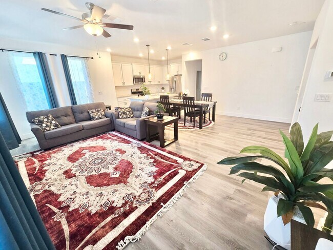 Building Photo - Elegant & Functional – Your Spring Lake Dream Home Awaits