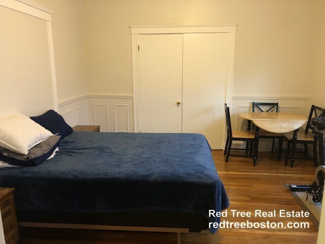 Building Photo - 40 Orchard Rd