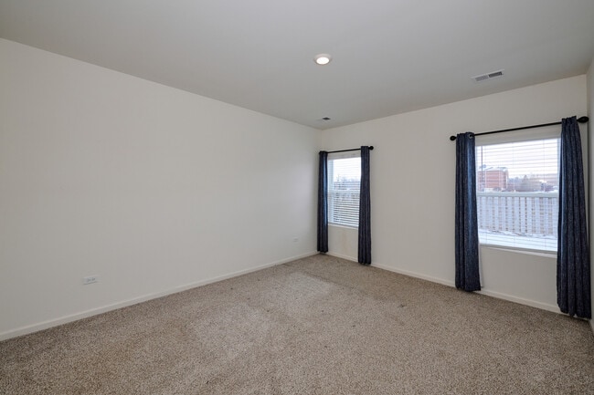 Building Photo - 1179 Woodlily Ln