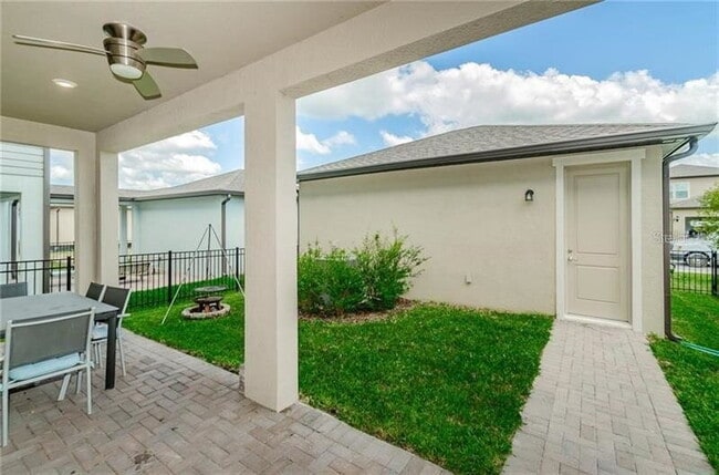 Building Photo - 11916 Blamey Trl