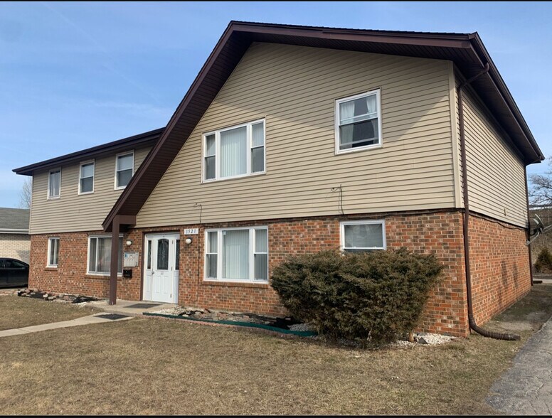 Building Photo - 1521 Berg Dr