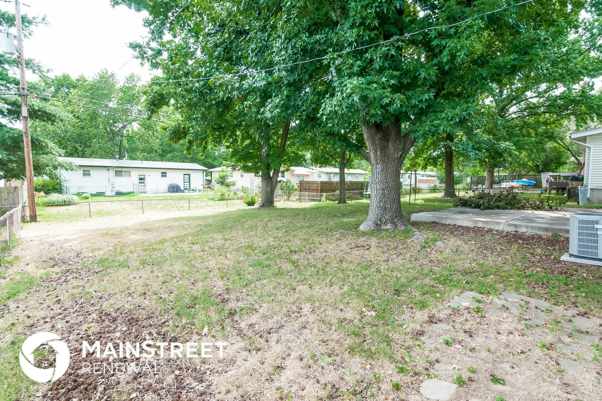 Building Photo - 702 Lynn Haven Ln