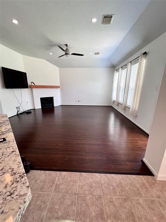 Building Photo - 16803 Bay Ledge Ct