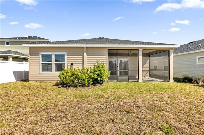 Building Photo - 4721 SW 83rd Lp