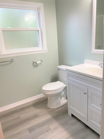 Master Bathroom - 145 S 3rd St