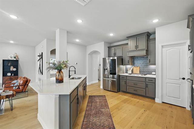 Building Photo - 9208 Amistad Ln