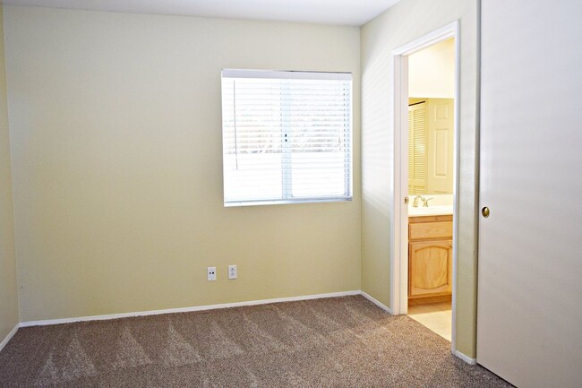 Building Photo - 4BR 3BA Home in Rancho Penasquitos - Open Floor Plan, A/C, Backyard, 2 Car Garage, Poway Valley S...
