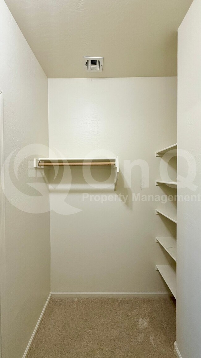 Building Photo - 7761 W Adam Ave