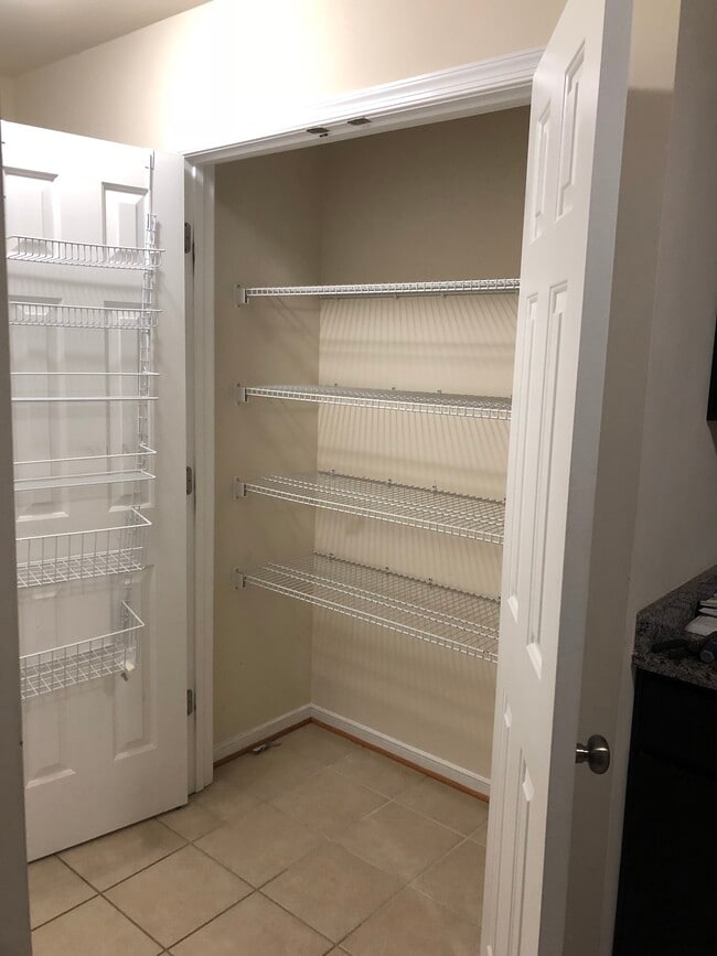 Building Photo - Hidden Haven