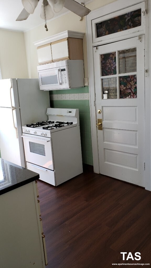 Building Photo - 4512 N Laporte Ave