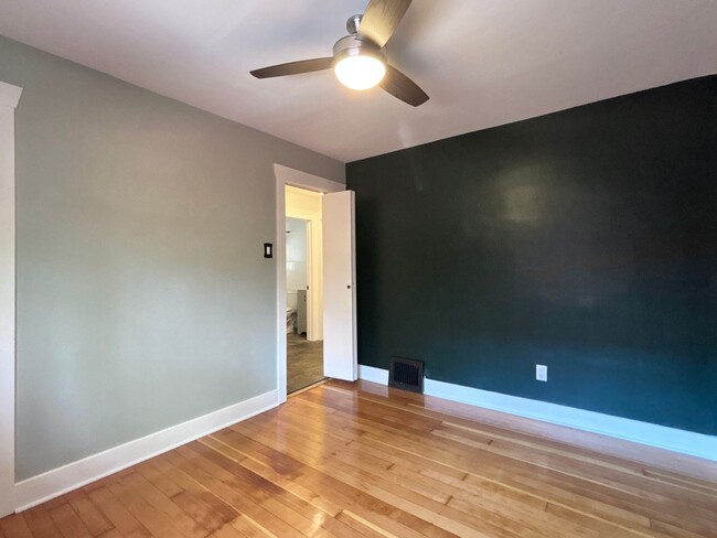 Building Photo - Beautiful Renovation in Liberty Wells!