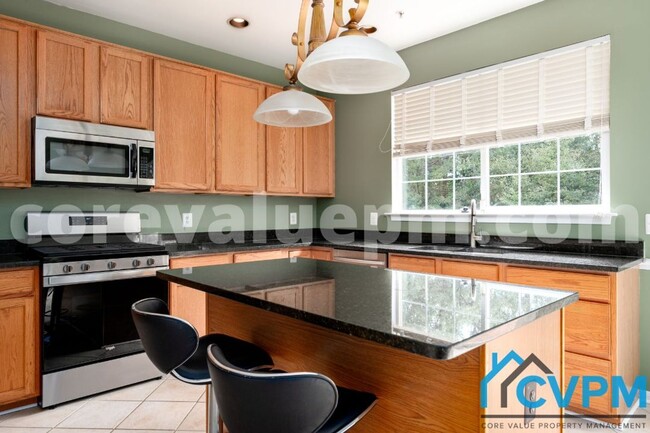 Building Photo - 2668 Streamview Dr