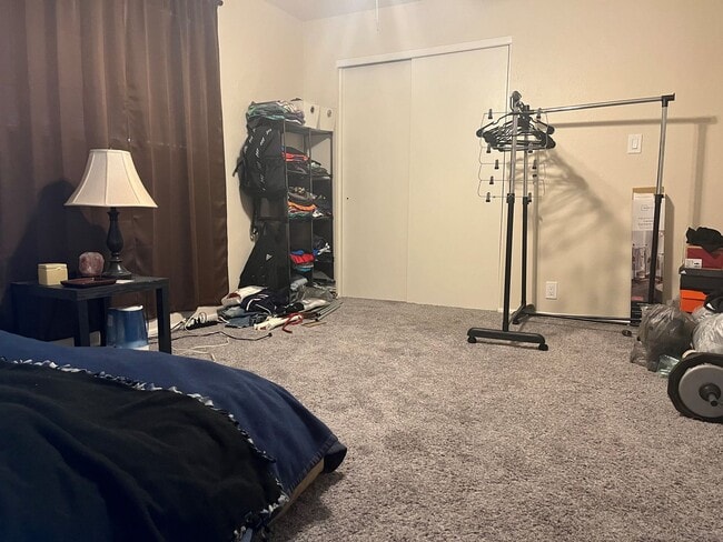 Building Photo - 1913 E El Parque Dr