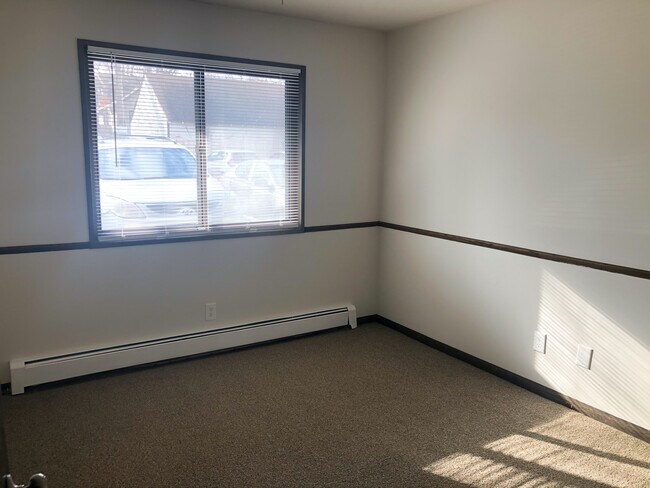 Building Photo - 5600 Nicollet
