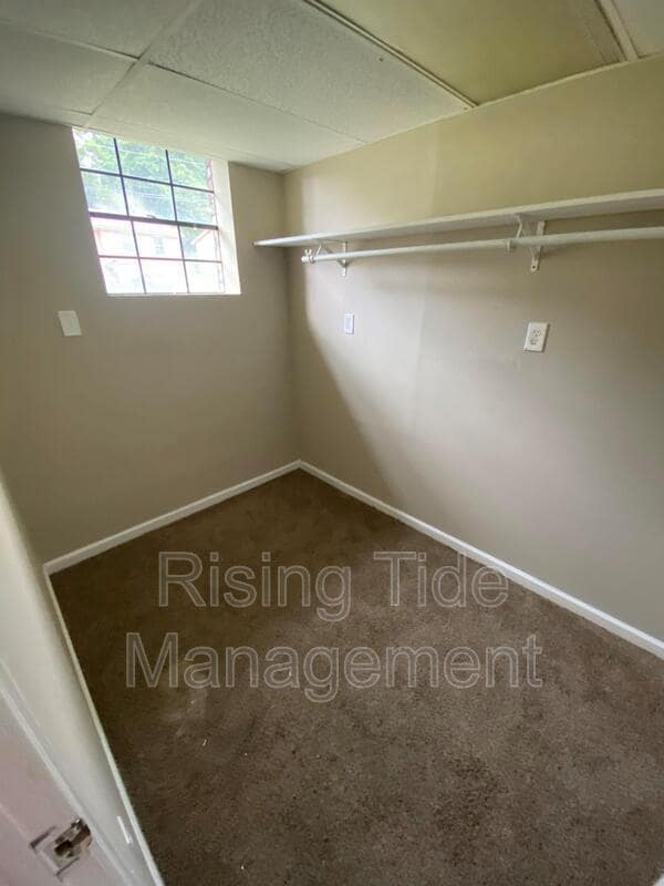 Building Photo - 450 Westchester Dr