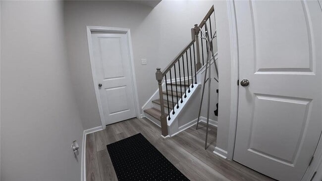 Building Photo - 320 Cornett Wy