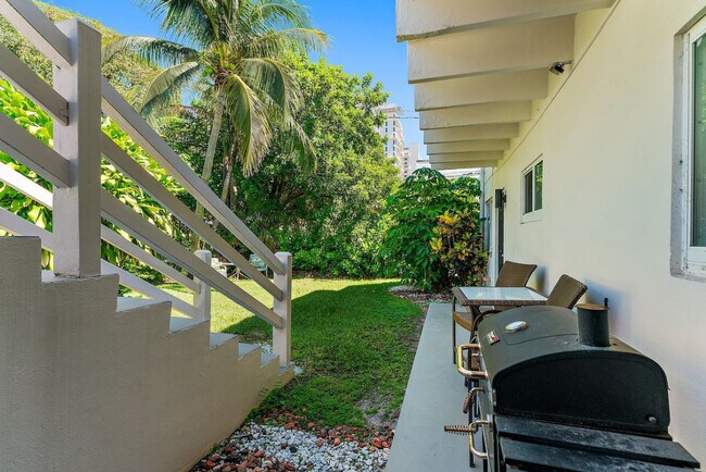 Building Photo - 1264 Surf Rd