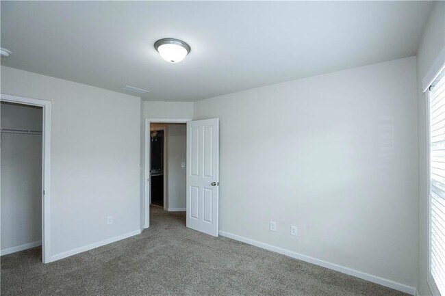 Building Photo - 314 Barbados Ln