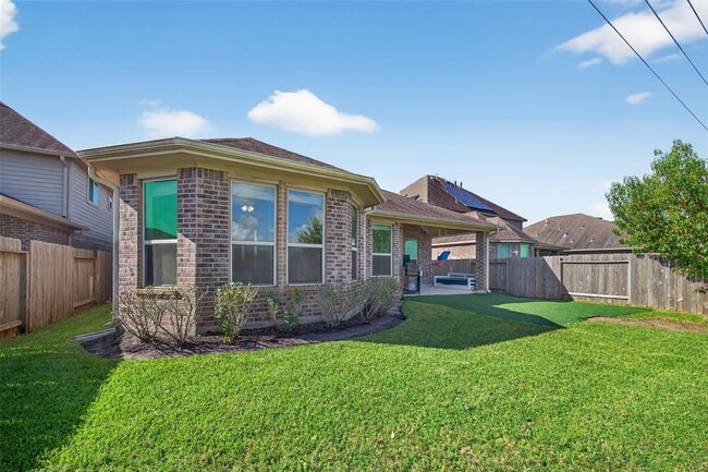 Building Photo - 4821 La Piedra Ln