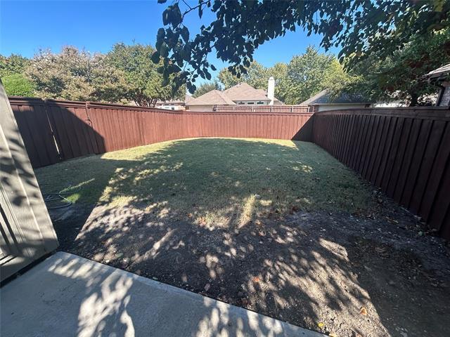 Building Photo - 10708 Alexandria Dr