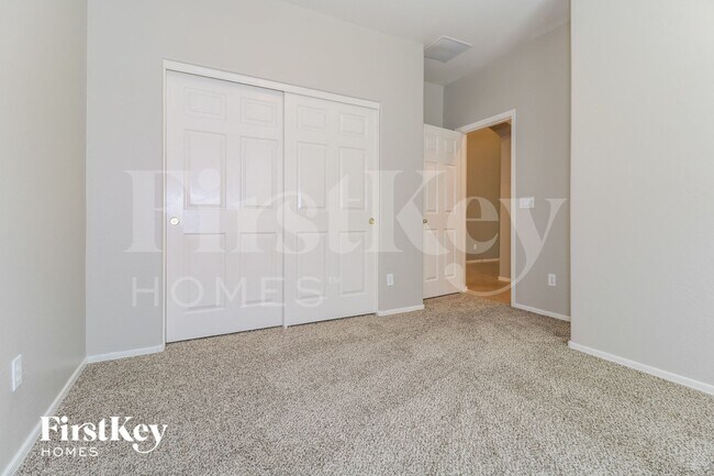 Building Photo - 22191 W Shadow Dr