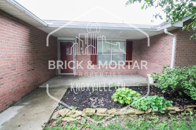 Building Photo - 1006 Davinci Ln