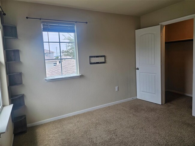 Building Photo - 3112 Armidale Dr