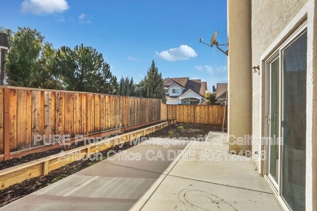 Building Photo - 1100 Twinbridge Ct