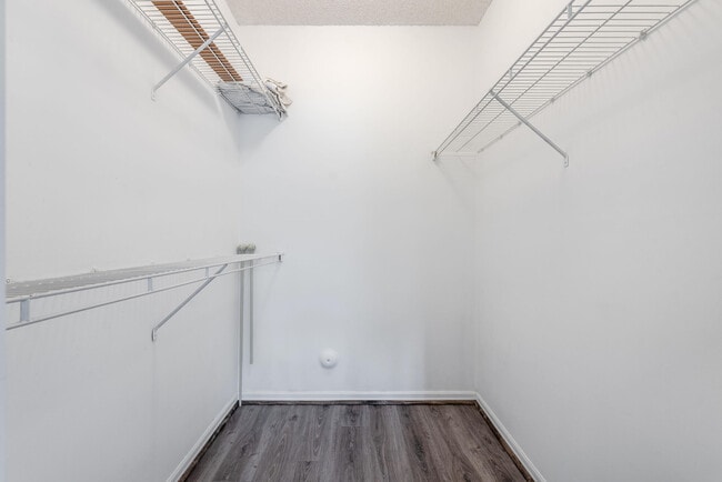 Building Photo - 1106 Tuscany Way