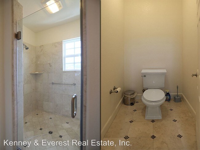 Building Photo - 3 br, 3.5 bath House - 11 West Barberry Place