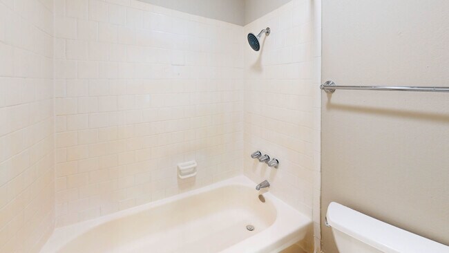 Building Photo - 551 Alameda del Prado