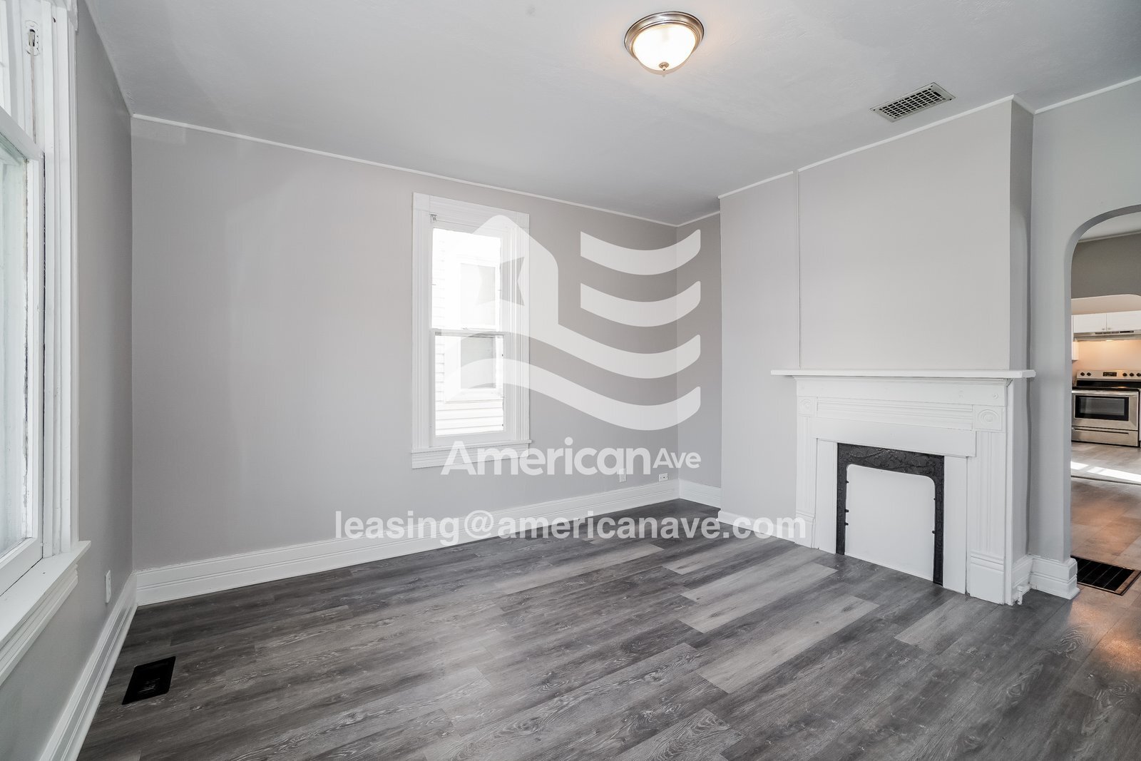 Building Photo - 602 King St