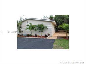 Building Photo - 1406 Arpeika St