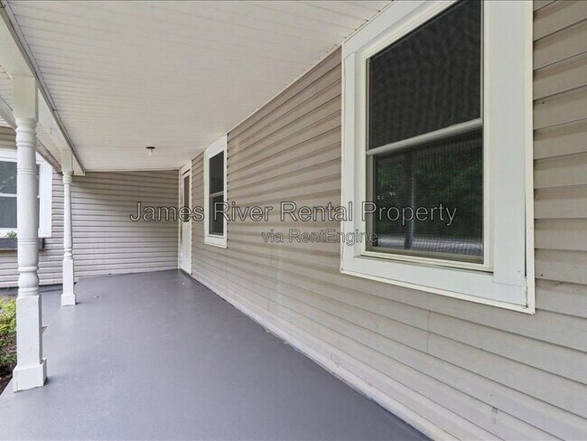 Building Photo - 10049 Oakville Rd