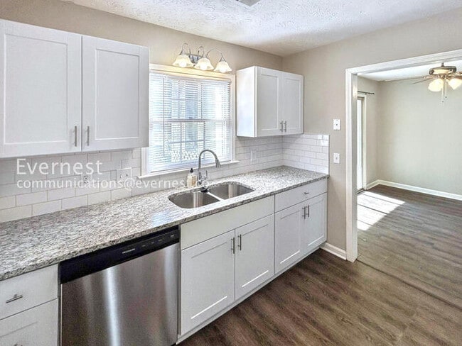 Building Photo - 295 E Burns Ct SW