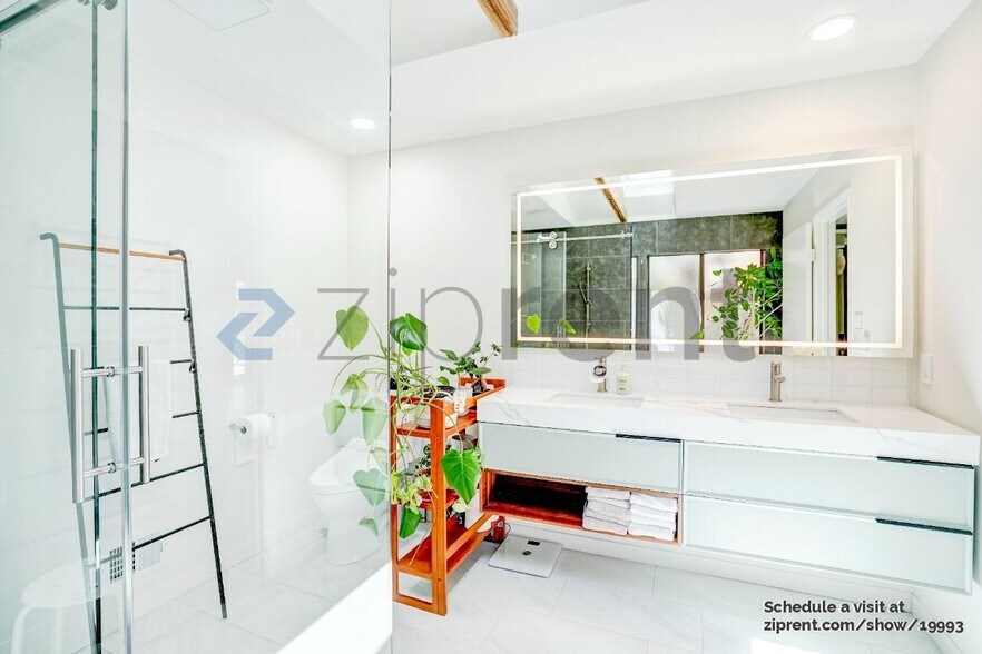 Building Photo - 1444 Cortez Ct