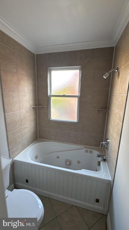 Building Photo - 420 Oklahoma Ave NE